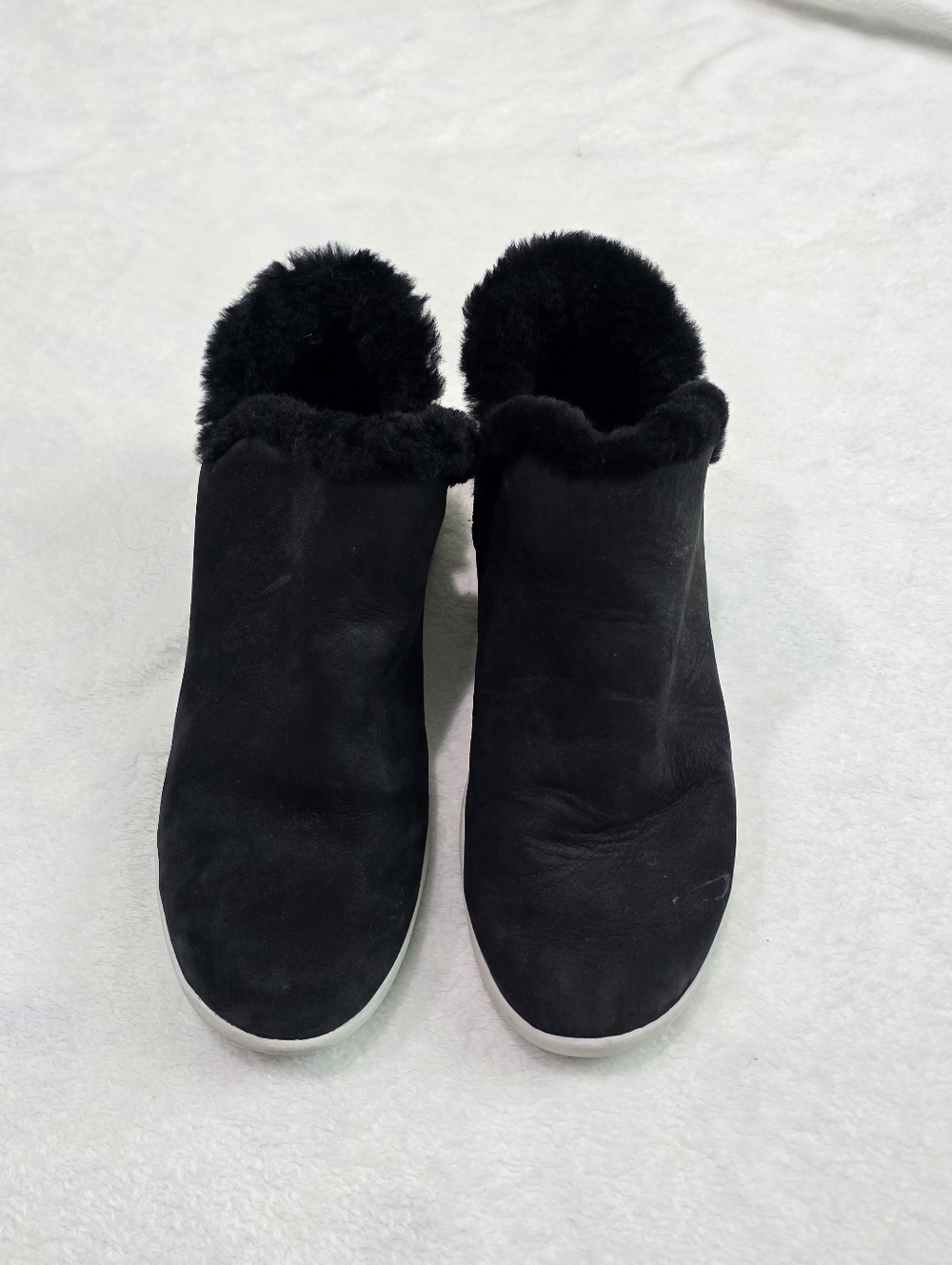 Women's Olukai Shoes Malua Hulu Boots Black Nubuck Ankle Bootie Faux Fur Size 9 - Picture 3 of 8